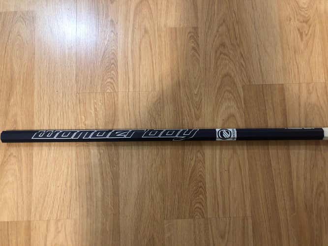 New / Unused Maverick Wonderboy Attack Shaft
