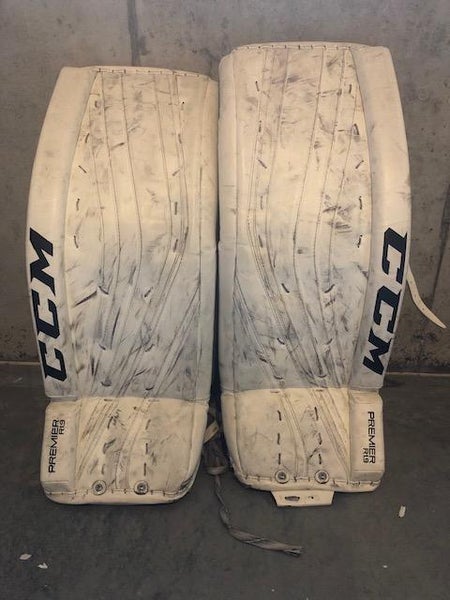 CCM Premier R1.9 Intermediate 32+1 goalie pads