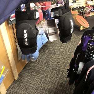 New Bauer Supreme 1000-senior small Referee elbow pads