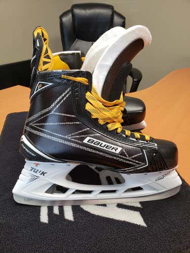 Bauer Supreme 1S  Senior Pro Stock Size 9.5