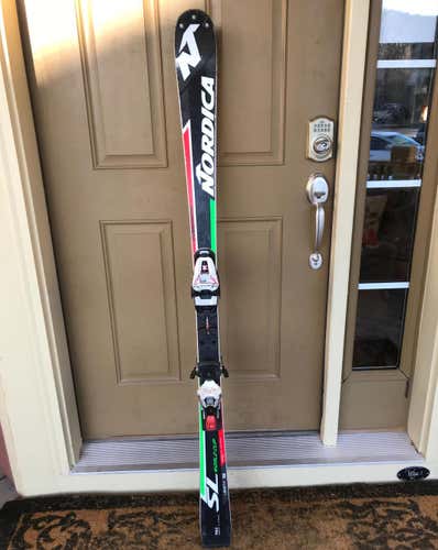 Nordica Dobermann 156cm SL Skis