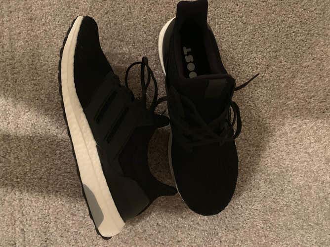 NEW Adidas ultra boost men’s 11.5