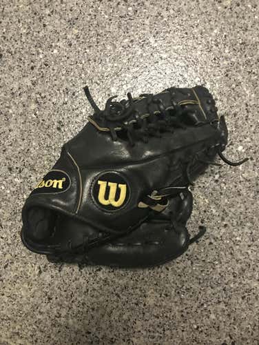 Wilson A200 Baseball Glove Size 11 3/4