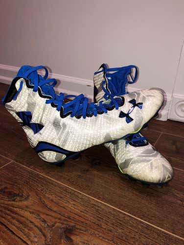 SIZE 9.5 UA Highlights Lacrosse/football Cleats