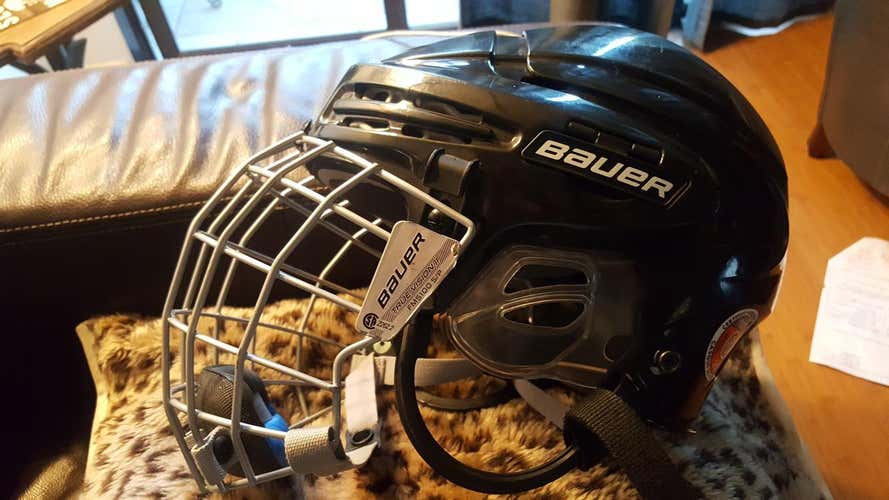 Bauer 5100S helmet
