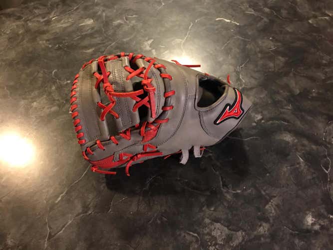 Mizuno MVP Prime 12.75” First Base Mitt