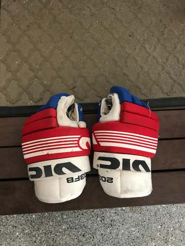 VIC Vintage Montreal Canadiens Color Gloves