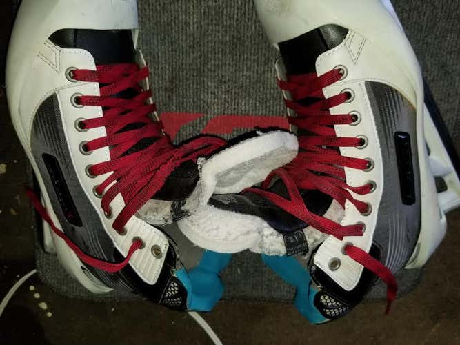 Bauer Reactor 6000  Senior Size 10