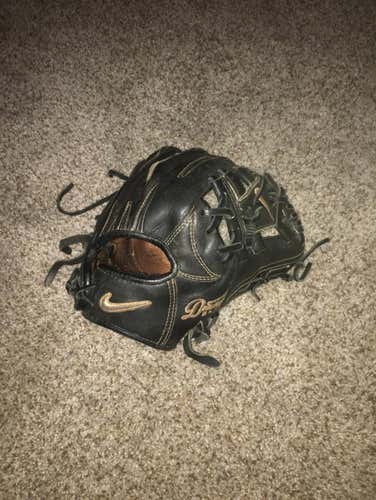 Nike Diamond Elite
