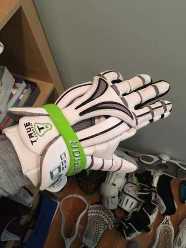 True Warrior Gloves