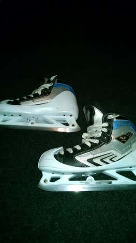 CCM  Senior Size 9 goalie skates