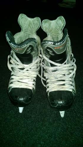 CCM  Senior Size 9 hockey skates