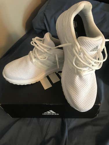 Brand New Adidas Cloudfoam Size 11.5