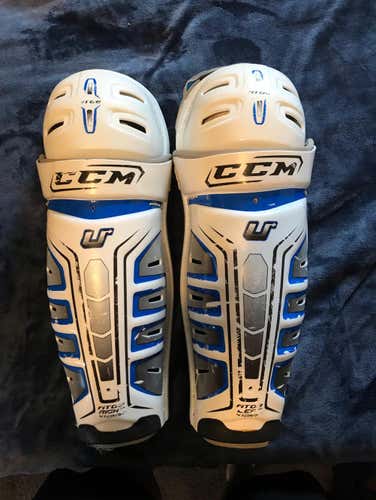 CCM U+ Shin Pads “16
