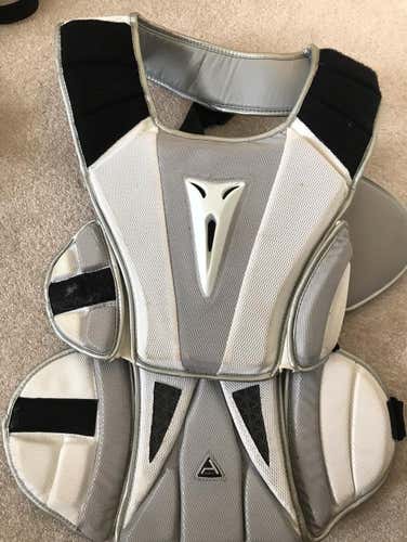 STX Agent Chest pads Large