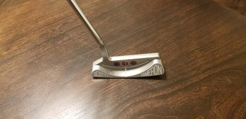 Scotty Cameron  Righty