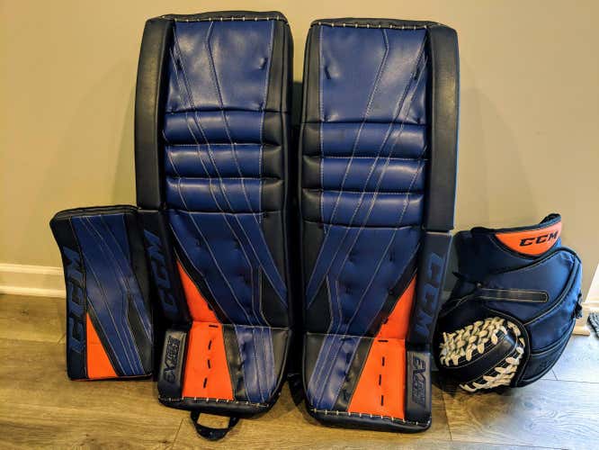 CCM Extreme Flex III  Regular Senior