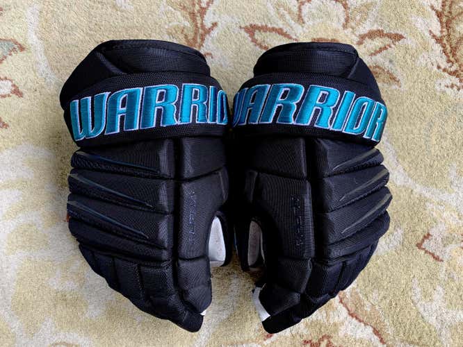 San Jose Sharks Warrior Alpha QX  14” Senior Team Stock Pro Stock Gloves