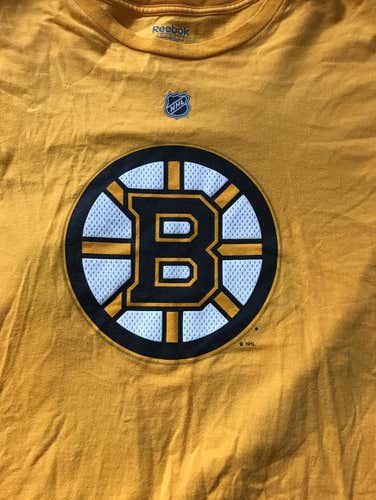 Yellow Boston Bruins Patrice Bergeron Shirt Size Large