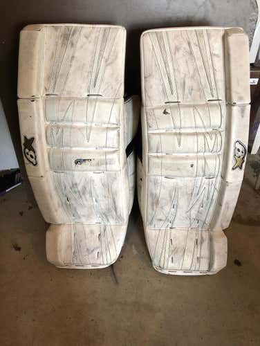 Brian’s Gnetik 5.0 Goalie Pads