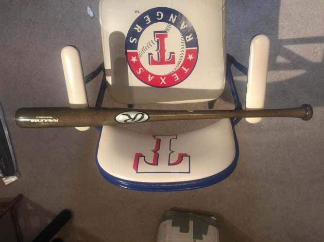 Brand New MLB Rawlings Pro Birch Wood Ink Dot!! 33” model 318