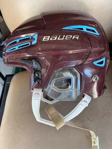 Bauer Reakt 100 Custom Maroon/turquoise Size M