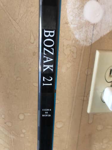 Team Issued Tyler Bozak Bauer 2N Pro (RH 87 Flex)