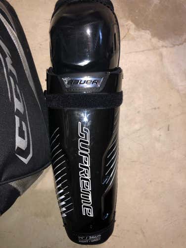 Used Once Bauer Supreme 190 Senior Shin Guards