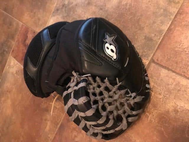 Brian's G-Netik III  Pro Regular Senior Glove Black