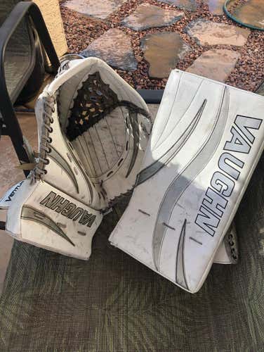 Vaughn Ventus LT90 Glove & Blocker