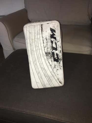 CCM Extreme Flex Pro Regular Blocker