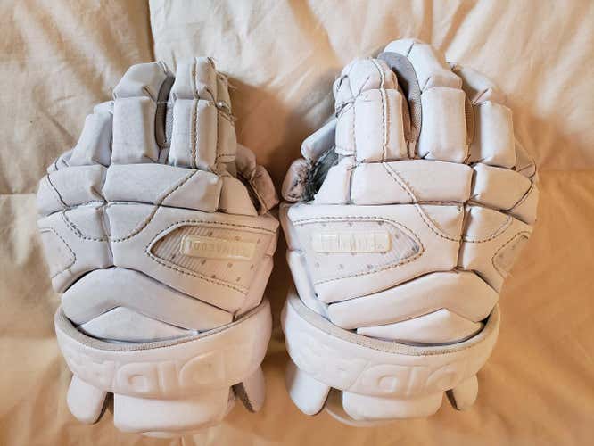 Used White Adidas Freak Gloves