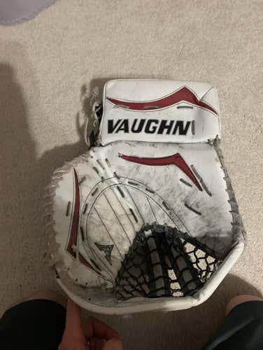 Vaughn V6 2000 Pro Catcher