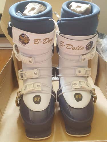 Full Tilt B&E Pro LTD (Very lightly used) 25.5