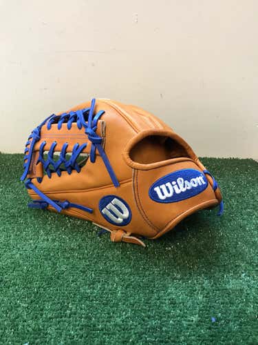 New Wilson A2000 Left Hand Throw 11.5” *No Trades*