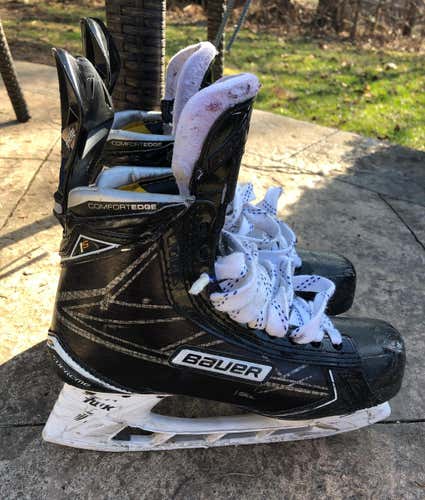 Used- Bauer 1s Skates