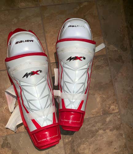 Bauer APX2 Shin Pads
