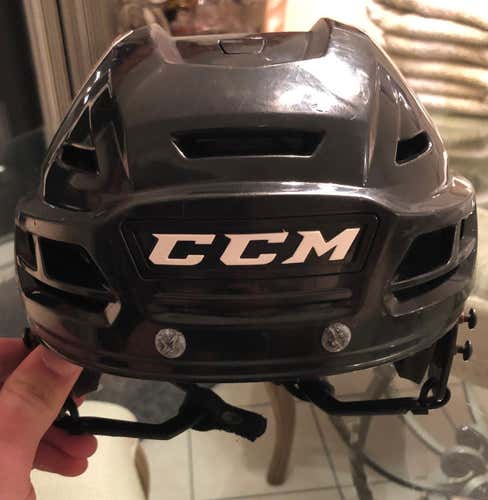 CCM Resistance Helmet Medium