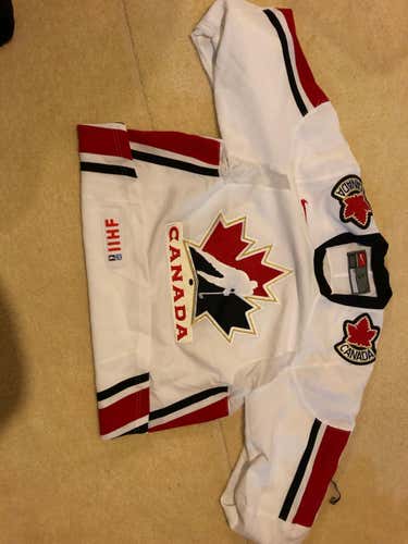 White Team Canada Jersey Adult Small