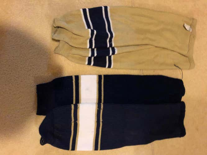 Norte dame gold and blue knitted socks adult large