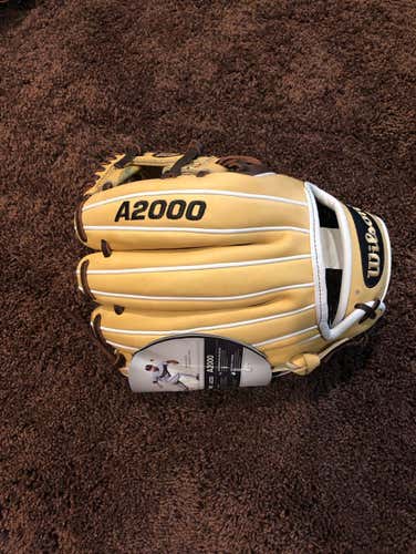 This Is A Sick Looking Glove,  The Tan And Brown Together Are Amazing
