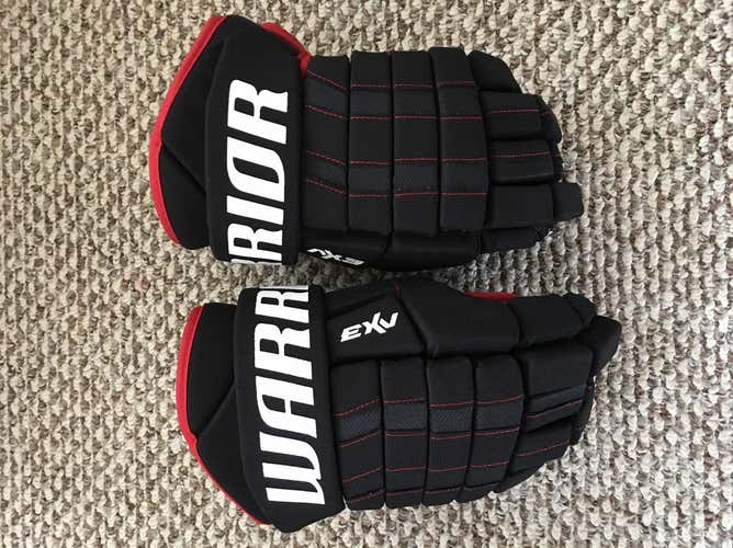 Mint Warrior Dynasty AX3 Hockey Gloves Senior 13.5”