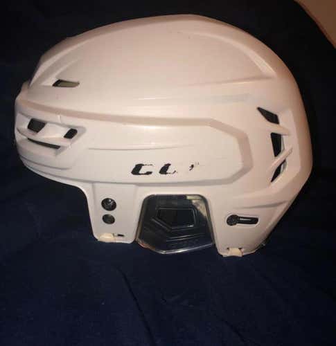 CCM Tacks 110 Medium