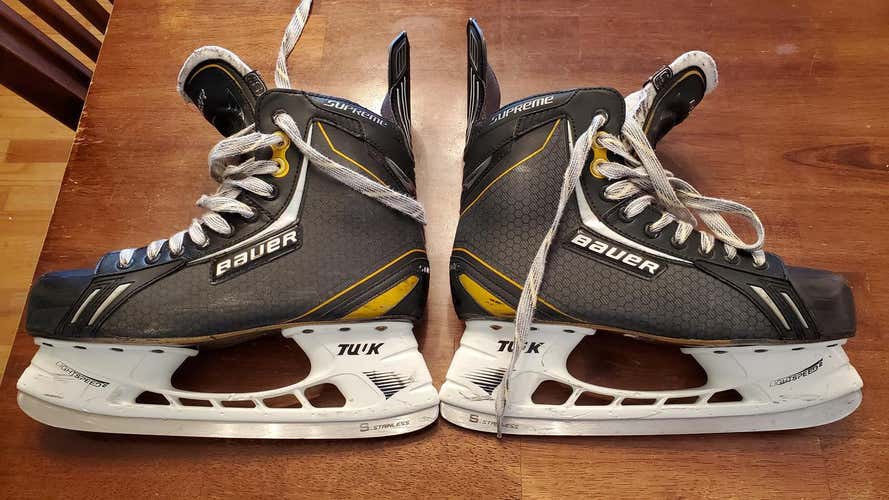Bauer Supreme One.7  Senior Size 9.5