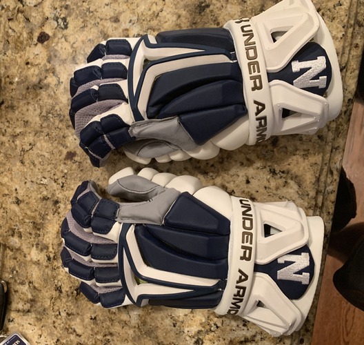 Naval Academy vs. Army 2018 limited edition Under armor Bio fit Large gloves