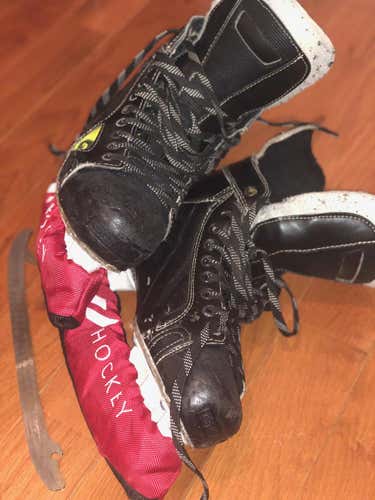 Graf Supra 605  Senior Size 9.5