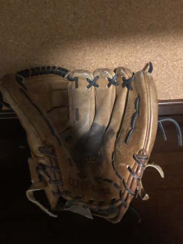 Wilson A2000 dp15