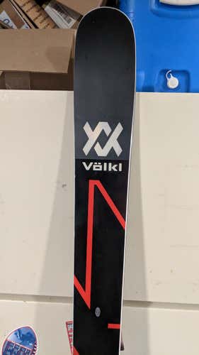 2018 Volkl Mantra 184 cm