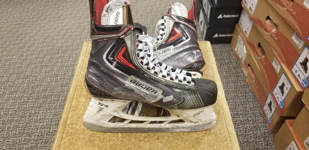Bauer Vapor APX2  Senior Size 6