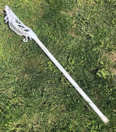 ECD Lax Complete Lacrosse Stick Mirage White + White HeroMesh + White 30 in Carbon No Trades